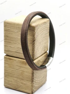 Kožený náramek UNISEX 0,8 mm hnědý