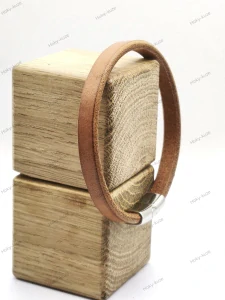 Kožený náramek UNISEX 0,8 mm cognac