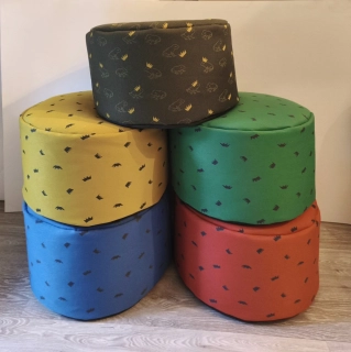 Sedací taburet s výplní